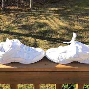 Nfinity Evolution cheer shoe